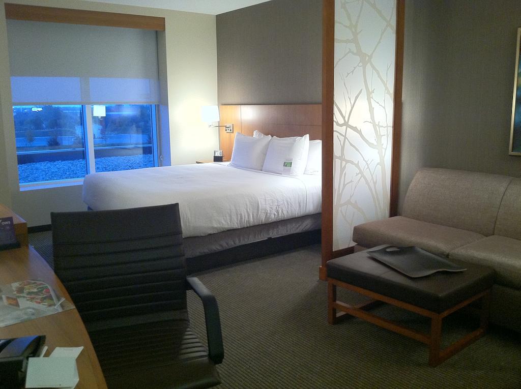 Hyatt Place Detroit/Novi Oda fotoğraf